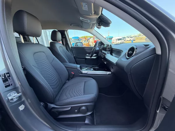 Mercedes-Benz GLB 180 d - foto 11