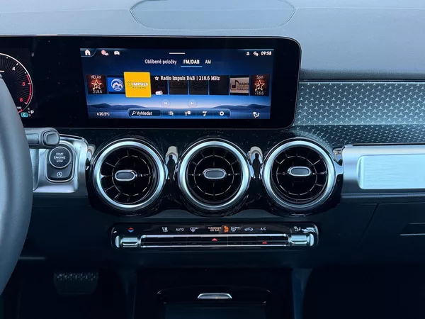 Mercedes-Benz GLB 180 d - foto 19