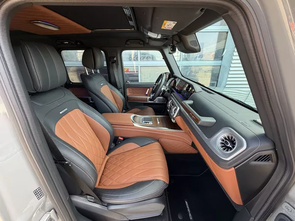 Mercedes-Benz Třídy G 63 AMG MANUFAKTUR, SUPERIOR - foto 10