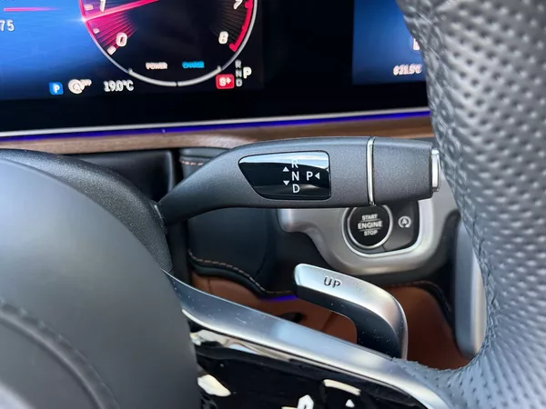 Mercedes-Benz Třídy G 63 AMG MANUFAKTUR, SUPERIOR - foto 20