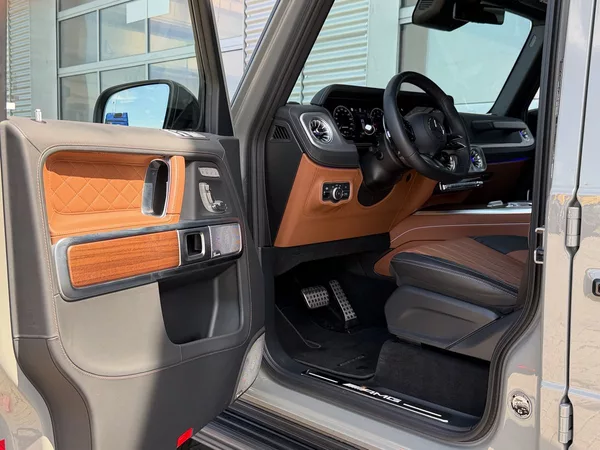 Mercedes-Benz Třídy G 63 AMG MANUFAKTUR, SUPERIOR - foto 22