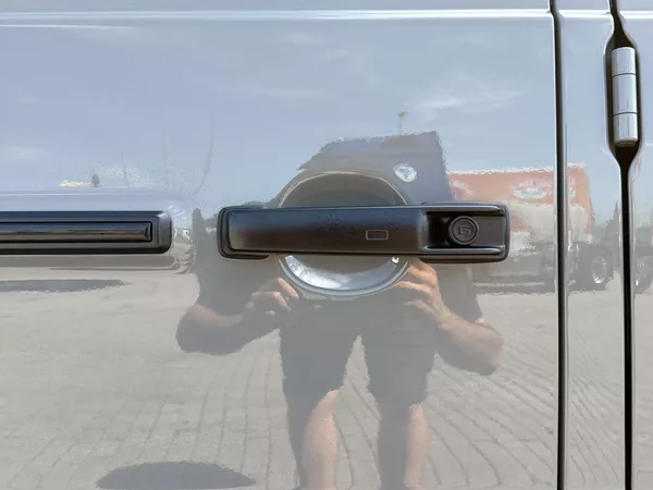 Mercedes-Benz Třídy G 63 AMG MANUFAKTUR, SUPERIOR - foto 25