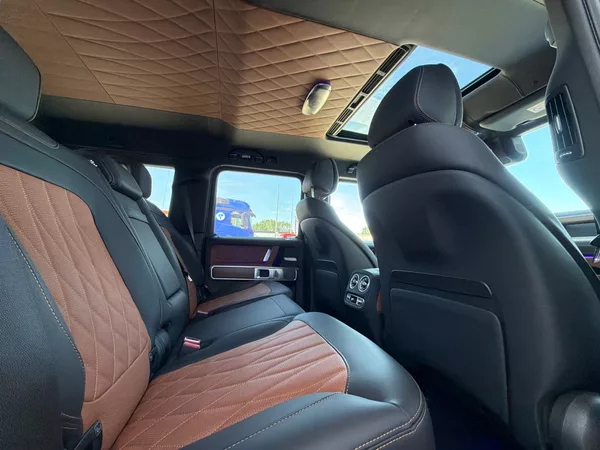 Mercedes-Benz Třídy G 63 AMG MANUFAKTUR, SUPERIOR - foto 29