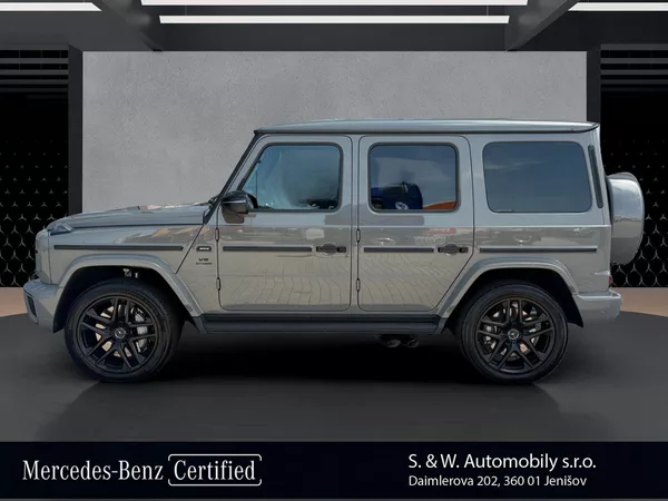 Mercedes-Benz Třídy G 63 AMG MANUFAKTUR, SUPERIOR - foto 8