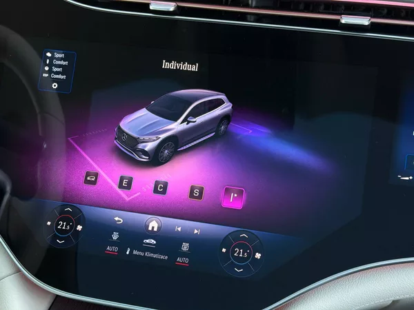 Mercedes-Benz EQS 580 4MATIC SUV Electric Art Ed - foto 37