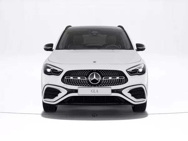 Mercedes-Benz GLA 200 d 4MATIC - foto 2