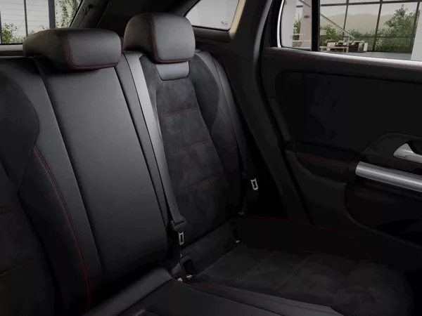 Mercedes-Benz GLA 200 d 4MATIC Edition 140 Years - foto 8