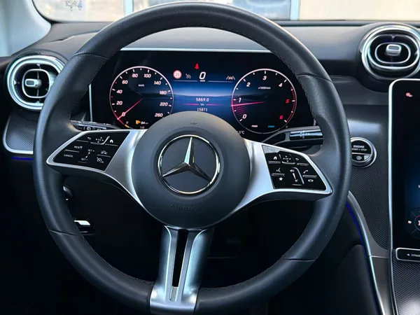 Mercedes-Benz GLC 220 d 4MATIC - foto 17