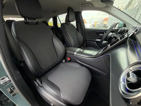 Mercedes-Benz GLC 220 d 4MATIC - foto 28