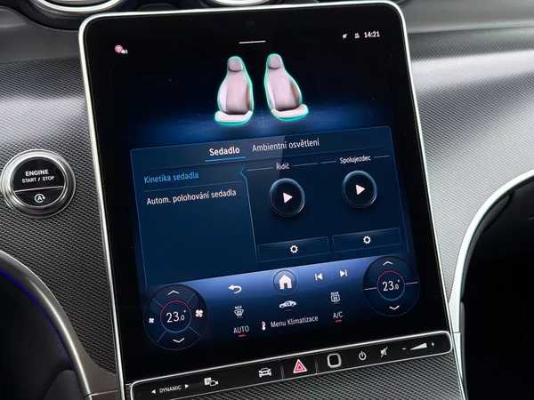 Mercedes-Benz GLC 220 d 4MATIC - foto 34
