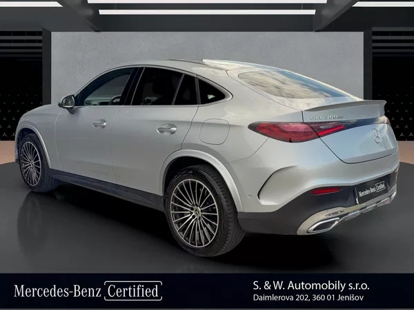 Mercedes-Benz GLC 300 de 4MATIC AMG kupé - foto 7