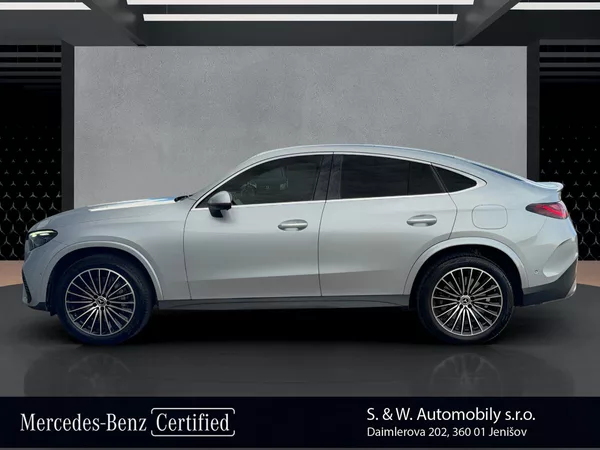 Mercedes-Benz GLC 300 de 4MATIC AMG kupé - foto 8