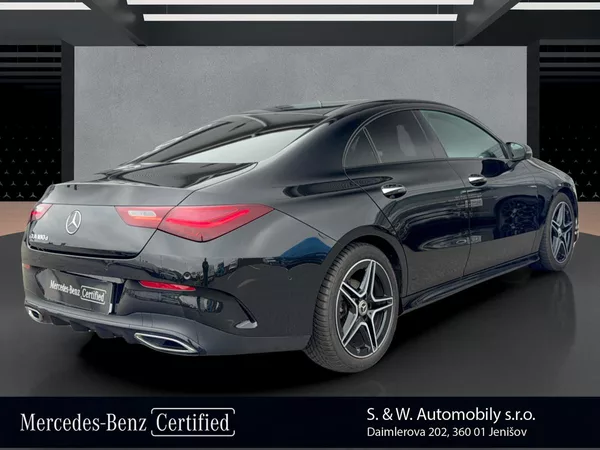 Mercedes-Benz CLA 180 d AMG - foto 5