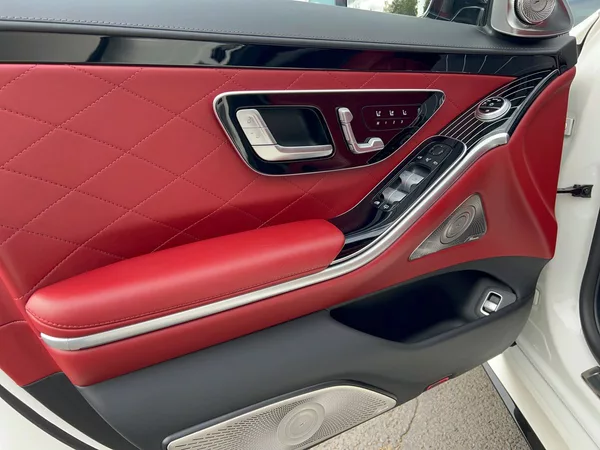 Mercedes-Benz Třídy S S 400d 4Matic - foto 22