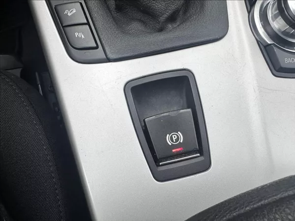 BMW X3 2,0 4x4 20i NAVIGACE - foto 22