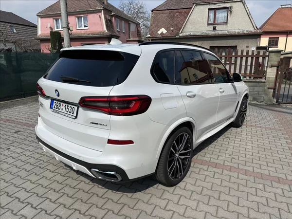 BMW X5 3,0 xDrive 30d M-SPORT LASER - foto 3