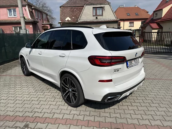BMW X5 3,0 xDrive 30d M-SPORT LASER - foto 8