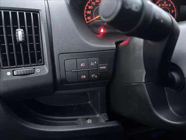 Fiat Ducato 2,3 TAŽNÉ, ZAHRÁDKA - foto 21