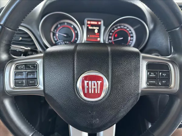 Fiat Freemont 2,0 CROSS 4x4 AUTOMAT - foto 26