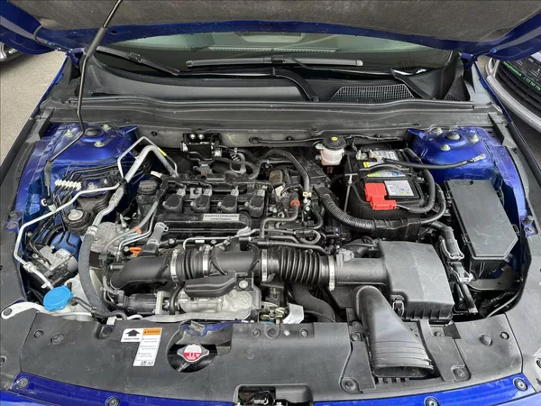 Honda Accord 1,5 TURBO SPORT AUTOMAT - foto 11