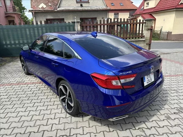 Honda Accord 1,5 TURBO SPORT AUTOMAT - foto 7
