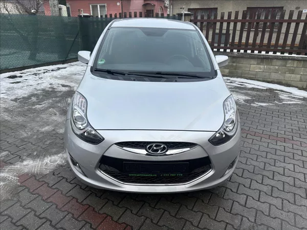 Hyundai ix20 1,6 AUTOMAT 1.majitel - foto 10
