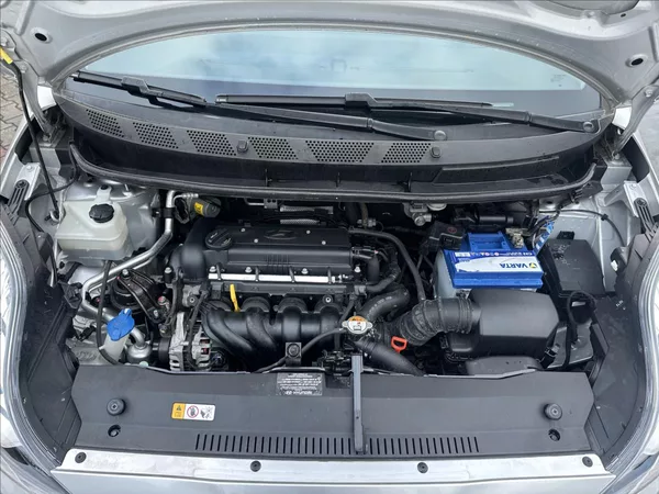 Hyundai ix20 1,6 AUTOMAT 1.majitel - foto 11