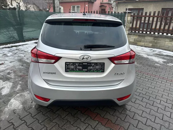 Hyundai ix20 1,6 AUTOMAT 1.majitel - foto 6