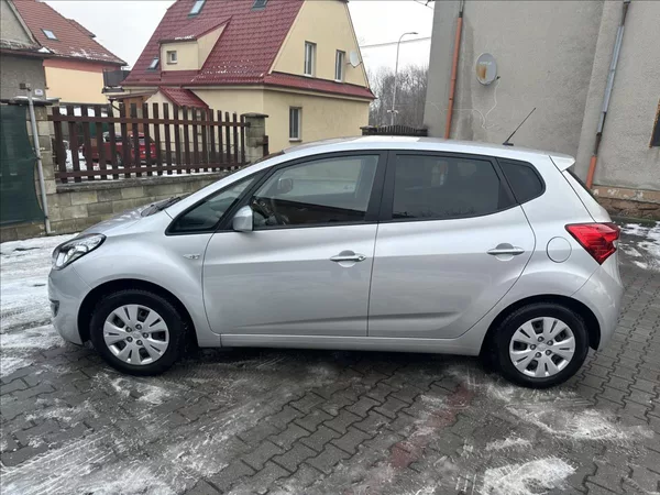 Hyundai ix20 1,6 AUTOMAT 1.majitel - foto 8