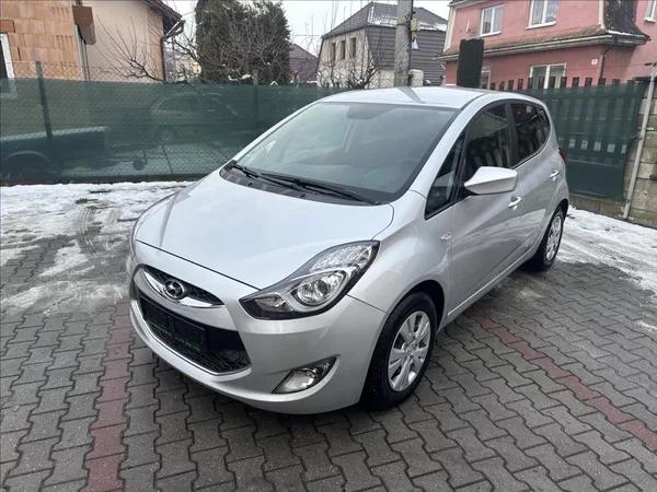 Hyundai ix20 1,6 AUTOMAT 1.majitel - foto 9