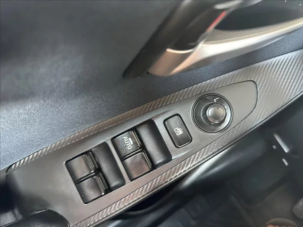 Mazda 2 1,5 - foto 18