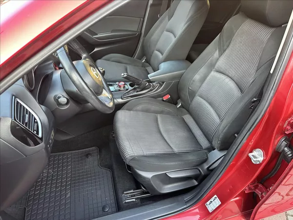 Mazda 3 2,0 G120 - foto 12