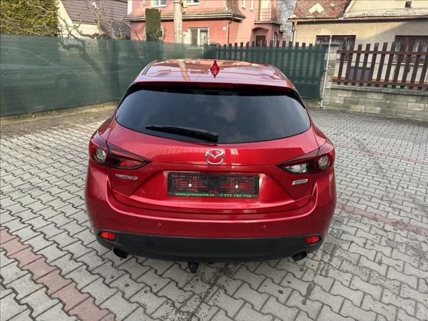 Mazda 3 2,0 G120 - foto 4
