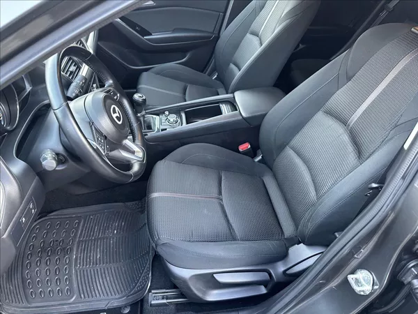 Mazda 3 2,0 EXCLUSIVE G120 - foto 12
