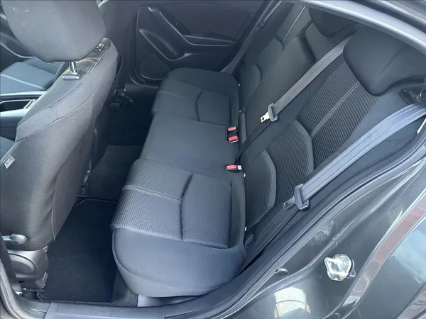 Mazda 3 2,0 EXCLUSIVE G120 - foto 13