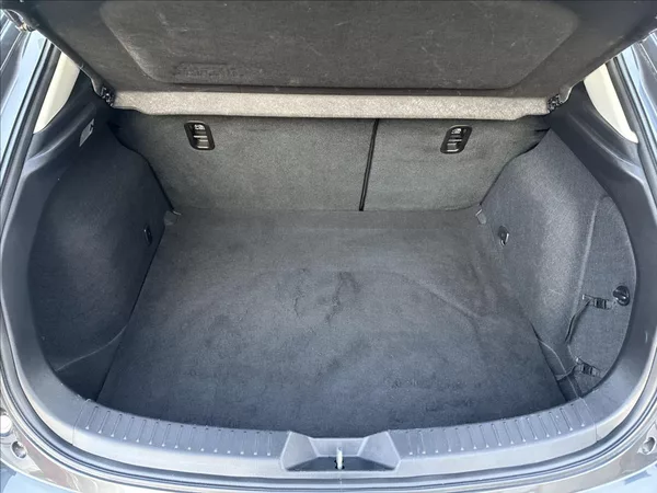 Mazda 3 2,0 EXCLUSIVE G120 - foto 5