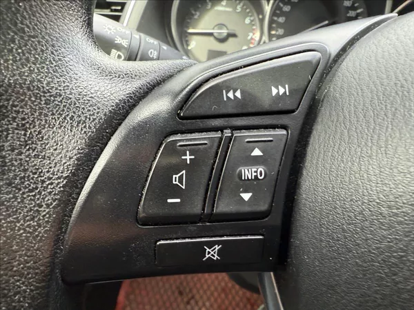 Mazda 6 2,0 - foto 19