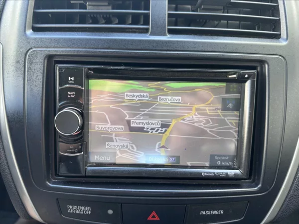 Mitsubishi ASX 1,6 TAŽNÉ - foto 17