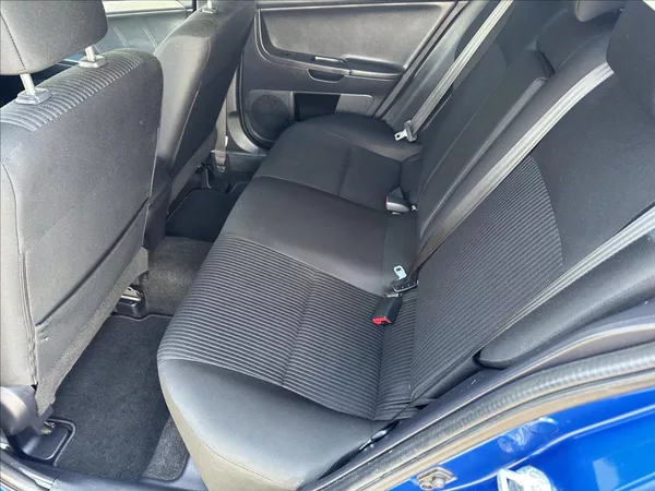 Mitsubishi Lancer 1,6 1.majitel.,Top stav - foto 12