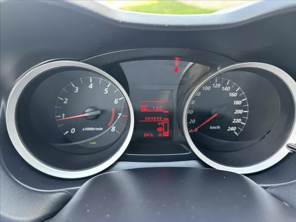 Mitsubishi Lancer 1,6 1.majitel.,Top stav - foto 14