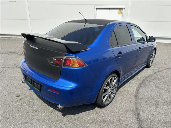 Mitsubishi Lancer 1,6 1.majitel.,Top stav - foto 3