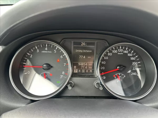 Nissan Qashqai 2,0 4x4 AUTOMAT TEKNA - foto 15