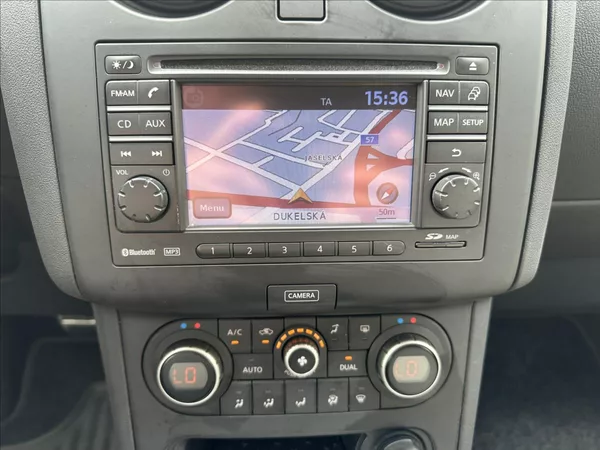 Nissan Qashqai 2,0 4x4 AUTOMAT TEKNA - foto 16