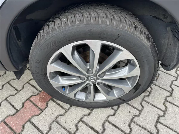 Nissan Qashqai 2,0 4x4 AUTOMAT TEKNA - foto 25