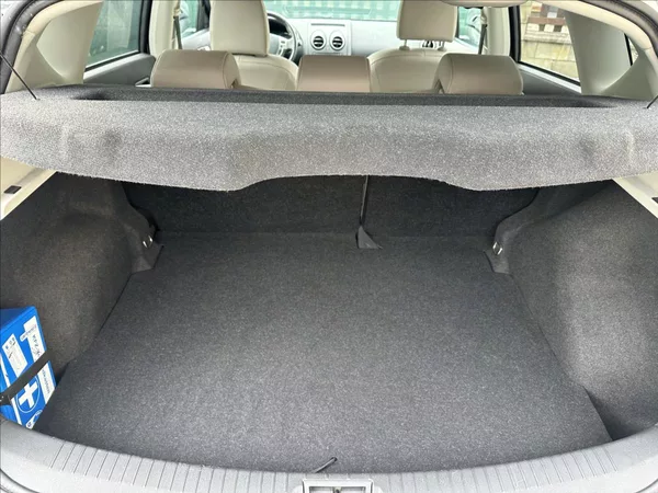 Nissan Qashqai 2,0 4x4 AUTOMAT TEKNA - foto 5