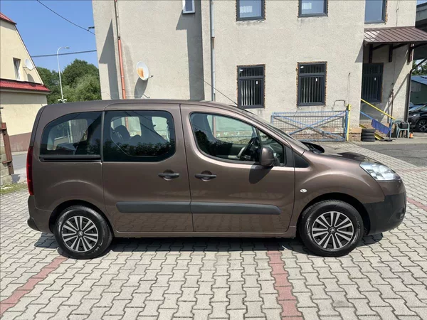 Peugeot Partner Tepee 1,6 TAŽNÉ - foto 2