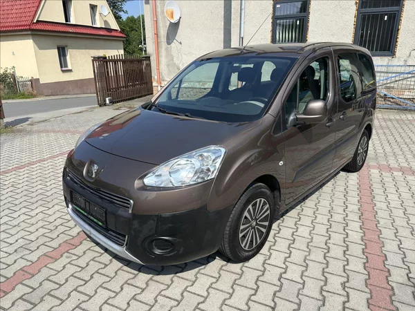 Peugeot Partner Tepee 1,6 TAŽNÉ - foto 9