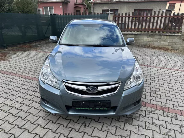 Subaru Legacy 2,0 Serviska 4X4 - foto 10