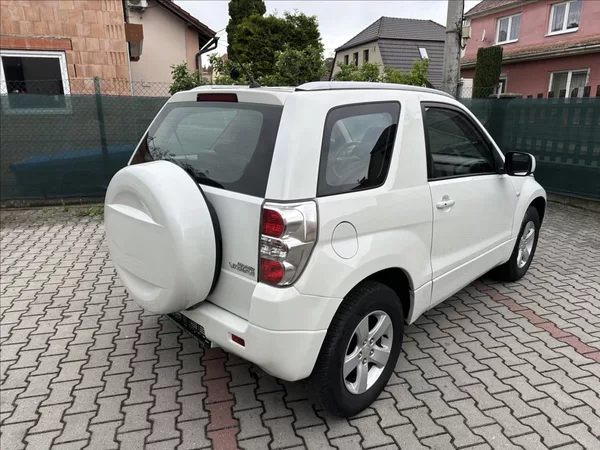 Suzuki Grand Vitara 1,6 4x4 - foto 3