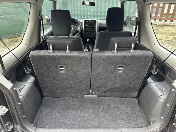 Suzuki Jimny 1,3 RANGER TAŽNÉ - foto 5